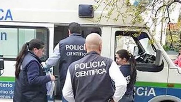 La Matanza: balearon a un comisario de la Federal en un robo y se llevaron su arma reglamentaria