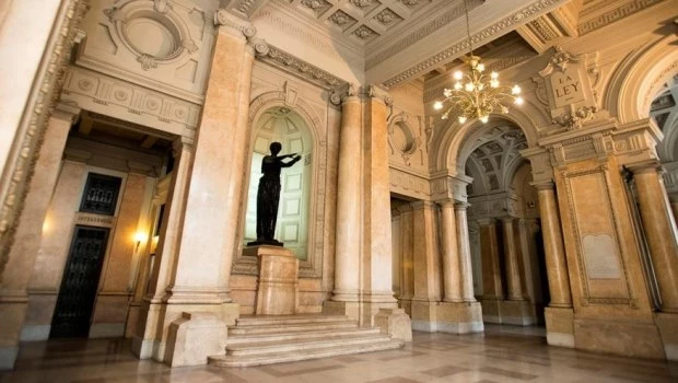 ¿En terapia intensiva o enfermo terminal?