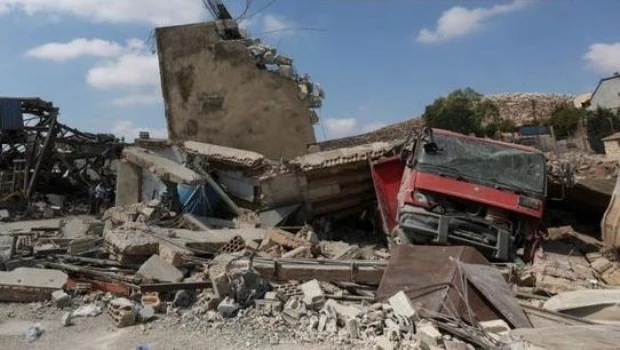 Al menos cinco muertos en dos bombardeos israelíes contra el sur del Líbano