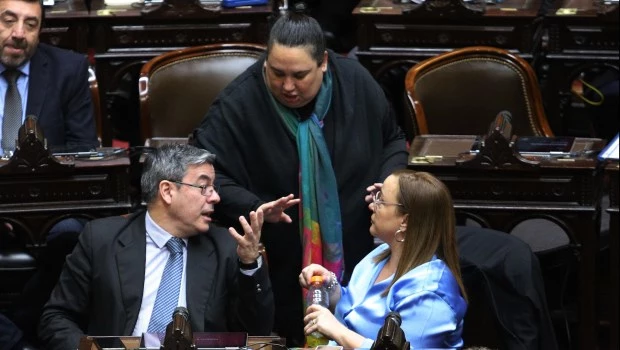 Unión por la Patria califica de "inhumano" al presidente Milei por vetar la ley de jubilaciones