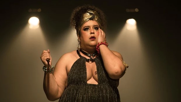 Drama griego en las catacumbas