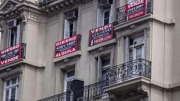 Tras el fin de la Ley de Alquileres, la oferta aumentó un 211,9% y los precios bajaron un 26,6%