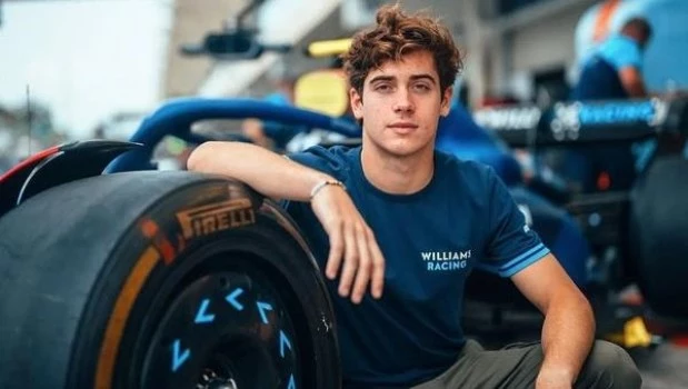 Franco Colapinto competirá por el resto de la temporada 2024″.