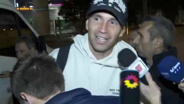 El "Dibu" Martínez llegó al país y se sumó a la Selección argentina