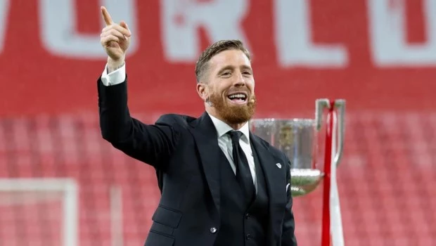 Iker Muniain arribó a Argentina para sumarse a San Lorenzo: "Está todo encaminado"