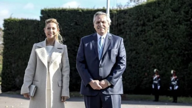 Declara el ex médico presidencial en la causa contra Alberto Fernández por violencia de género