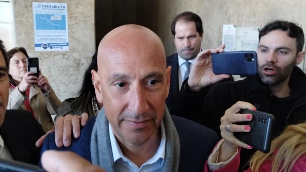 El ex jefe de la unidad médica presidencial declaró sobre un moretón que sufrió Fabiola Yañez