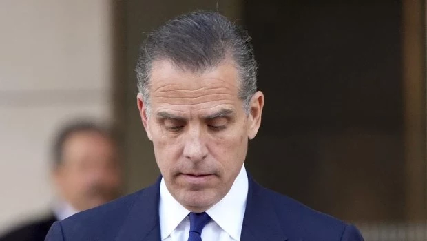 Hunter Biden enfrenta cargos con penas de hasta 17 años de prisión.