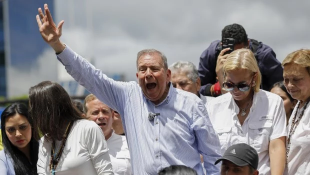 La Unión Europea no reconoce a Maduro ni a González como presidentes de Venezuela