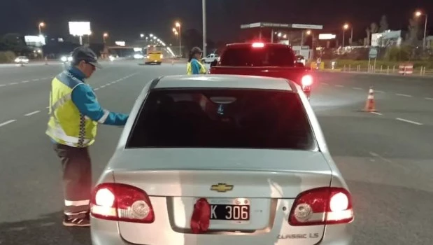 Casi 200 conductores fueron sancionados por tapar patentes