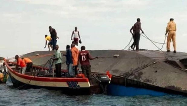 Murieron 41 personas en un naufragio en Nigeria