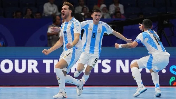 Argentina apabulló a Ucrania en el mundial de futsal