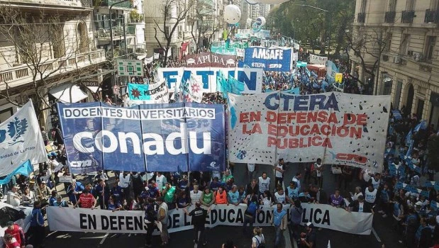 El Gobierno mantiene la suspensión del Fondo de Incentivo Docente y asigna la mitad de los fondos que piden las Universidades