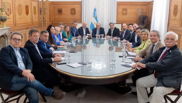 Francos se reunió con diputados oficialistas y aliados para definir la estrategia legislativa