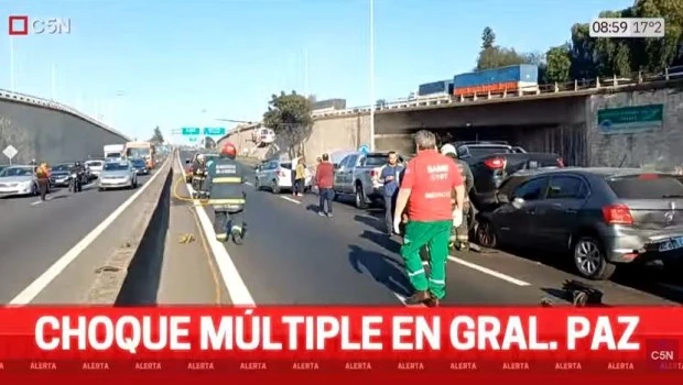 Un choque en cadena en la General Paz deja heridos y caos de tránsito