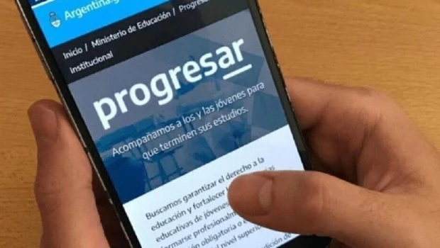 El Gobierno formalizó el aumento de las becas Progresar 
