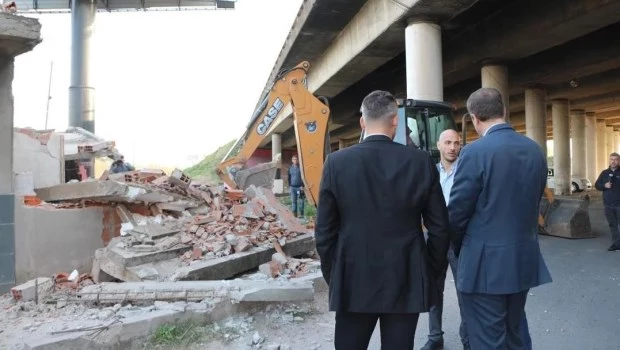 Derribaron dos bunkeres de drogas en Rosario relacionados a los crímenes del colectivero y el playero