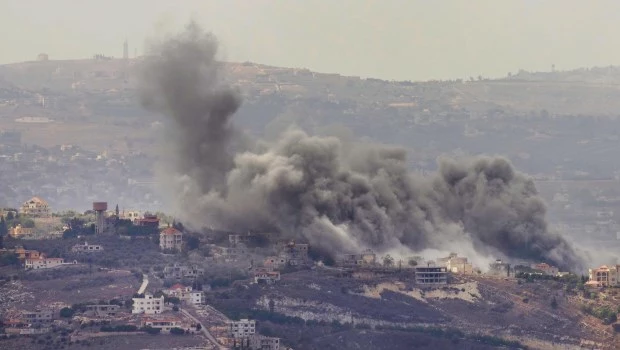 Ataques aéreos de Israel en el Líbano: 356 muertos y más de 1.200 heridos