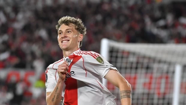 River despachó a Colo Colo y se metió entre los cuatro mejores de América