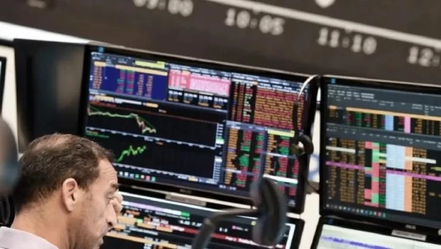 El Riesgo País bajó a los 1.280 puntos, pero volvió a quedar por encima de los 1.300 