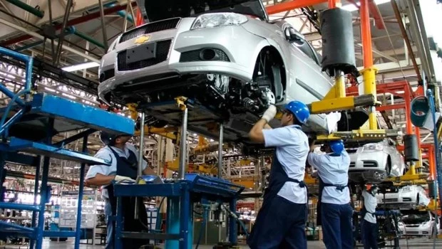 La actividad económica aumentó 1,7% entre junio y julio, informó el Indec 