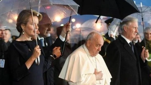 El Papa pidió en Bélgica "perdón" para la Iglesia Católica por los abusos sexuales a menores