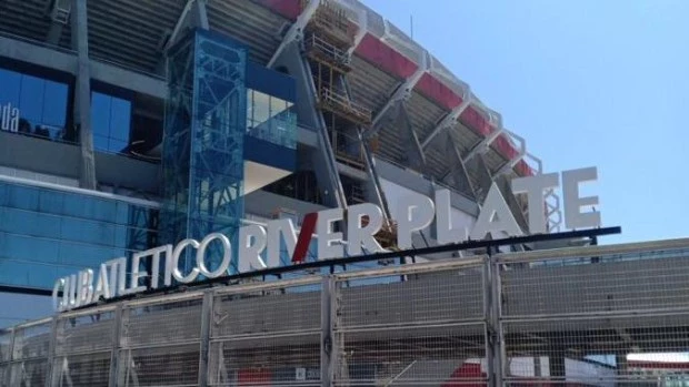 Evacuaron el colegio de River por una amenaza de bomba en El Monumental