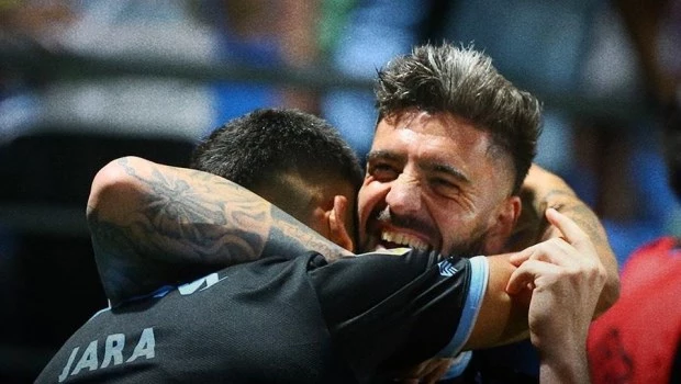 Belgrano se aprovechó de la crisis, le ganó a Boca y Martínez dejó de ser el técnico