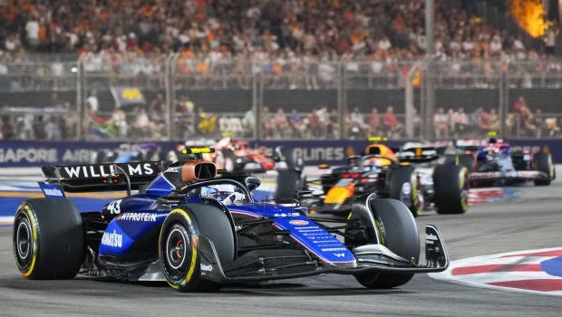 Scioli dijo que avanza para traer de vuelta la Fórmula 1 a la Argentina