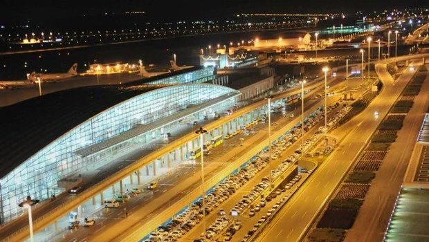 Cierran el aeropuerto internacional de Teherán.