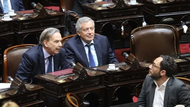 Pichetto criticó la estrategia del Gobierno de querer "consolidar el partido de la minoría"