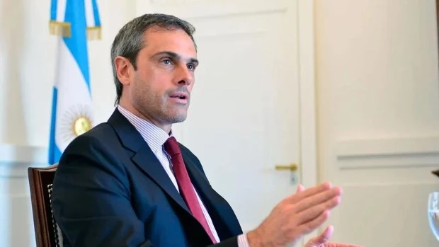 Michel apuntó contra la desregulación del comercio exterior