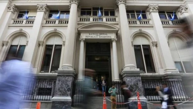 El BCRA eliminó una restricción que impedía que los freelancers que trabajaban para el exterior ingresaran dólares al país