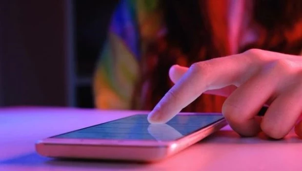  Ordenaron bloquear los sitios web de la plataforma RainbowEX por la posible estafa piramidal en San Pedro