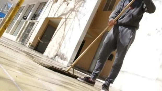 Encargados de edificio.