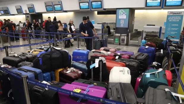 En 2024 se proyecta que 14 millones de argentinos viajen al exterior gastando aproximadamente u$s 14.000 millones.