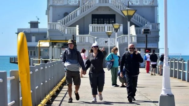 Fin de semana largo: se movilizaron 1,4 millones de turistas y gastaron $228.479 millones