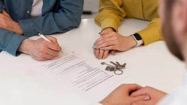 El Gobierno bajó la tasa del registro de la propiedad inmueble