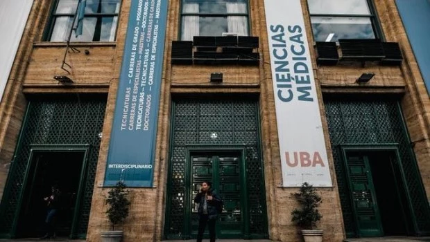 La Facultad de Ciencias Médicas rechaza la toma de universidades y garantiza la cursada