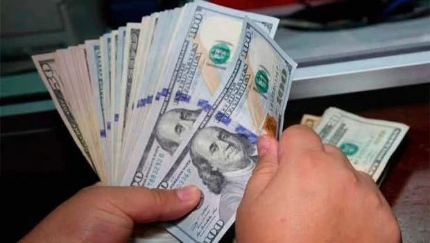 Fuerte suba del dólar en una jornada con mucha demanda