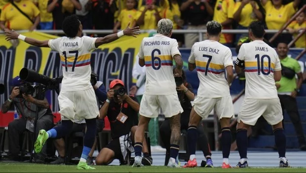 Colombia le hizo precio a Chile y solo le ganó 4 a 0