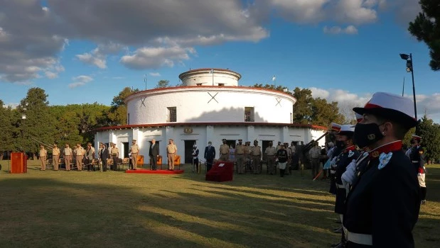 En febrero de 2022, el Ejército Argentino rindió un homenaje -en el histórico Palomar de Caseros- a la vida y obra del gran héroe de la patria, el coronel Martiniano Chilavert. Se cumplían, en ese momento, 170 años de su asesinato.