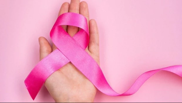 Octubre Rosa: la lucha contra el cáncer de mama empieza con la detección temprana