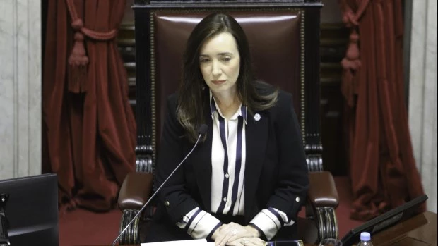 Villarruel avanzó contra nombramientos de Cristina Kirchner en el Senado: desafectó a 38 empleados y va por más