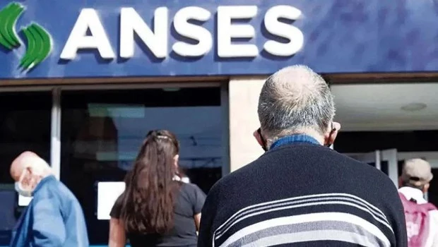 ANSeS confirmó una suba del 3,5% en jubilaciones en noviembre