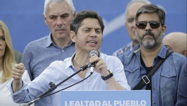 Dirigentes peronistas repudiaron los dichos de Milei sobre Cristina Kirchner