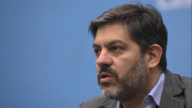 Carlos Bianco: "Nuestro país está viviendo una tragedia económica desde que Milei es presidente"