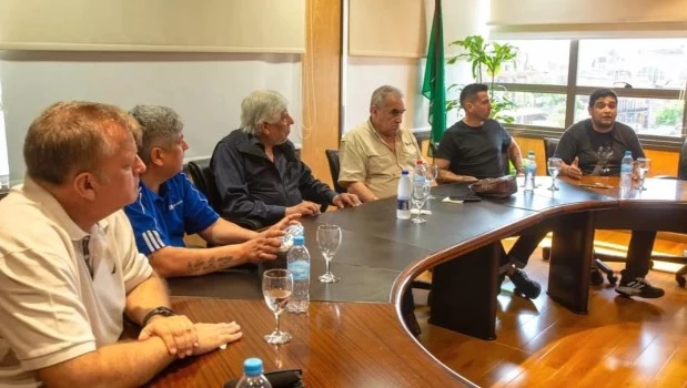 Gremios del transporte ratificaron el paro del 30 de octubre sin el apoyo de la UTA
