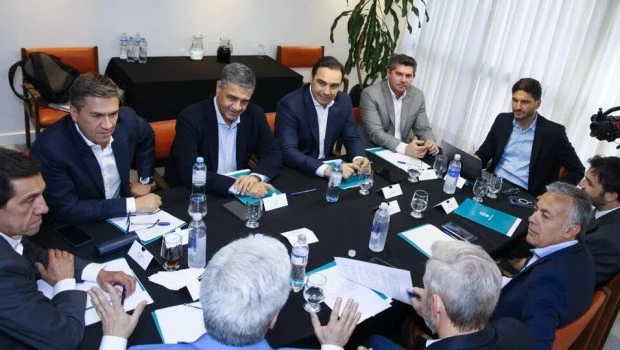 Milei convocó a 10 gobernadores de Juntos por el Cambio para debatir el Presupuesto 2025