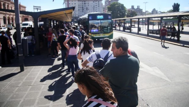 Más de 500 cortes en todo el país en el marco del paro de transporte y docente